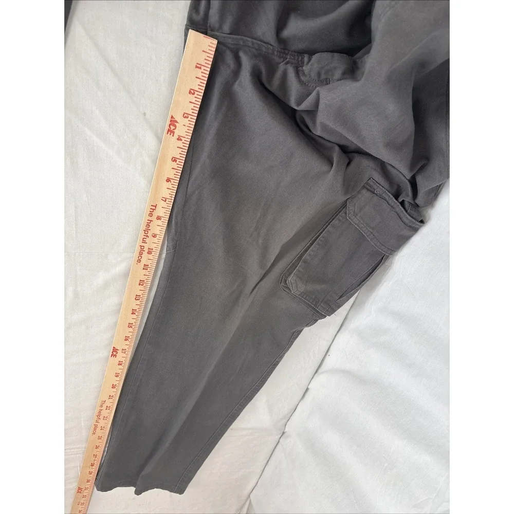 Wrangler Cargo Pants Mens 42X30 Gray 7 Pockets Regular Taper Outdoor Canvas